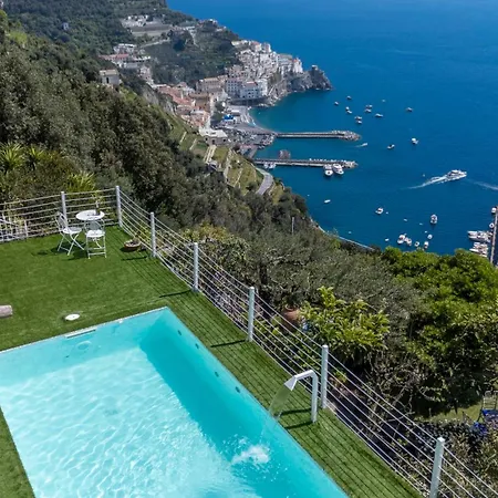 Gioiello Willa Amalfi